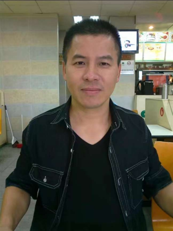 享受孤独的第一张照片--南阳相亲服务中心