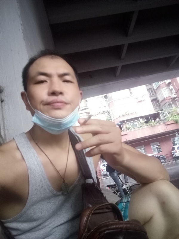 H21的第二张照片--南阳相亲服务中心