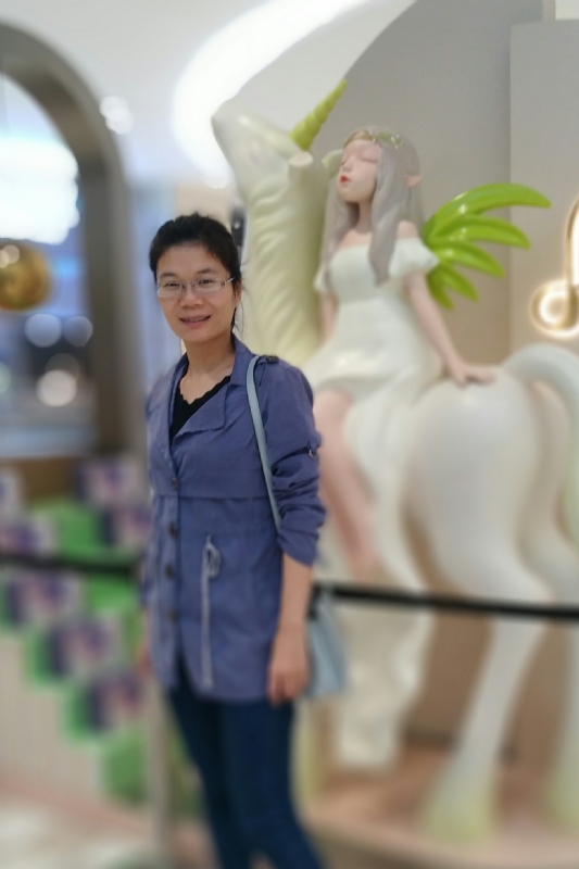 霞的第一张照片--南阳相亲服务中心