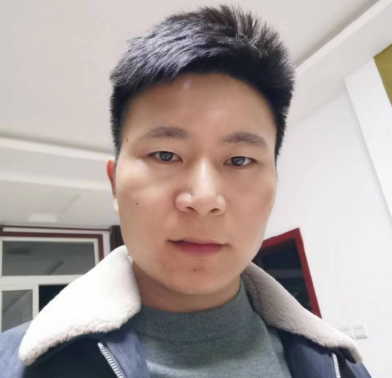 延峰的第一张照片--南阳相亲服务中心