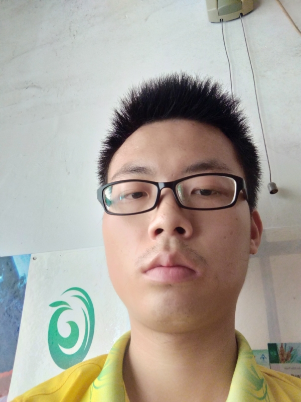 舒荷的第一张照片--南阳相亲服务中心