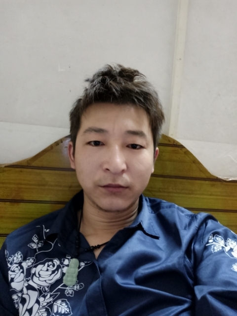 时光的第一张照片--南阳相亲服务中心