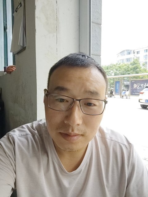 转身的距离的第一张照片--南阳相亲服务中心