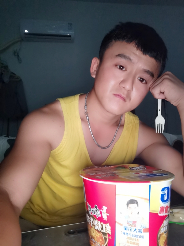 飞飞的第一张照片--南阳相亲服务中心