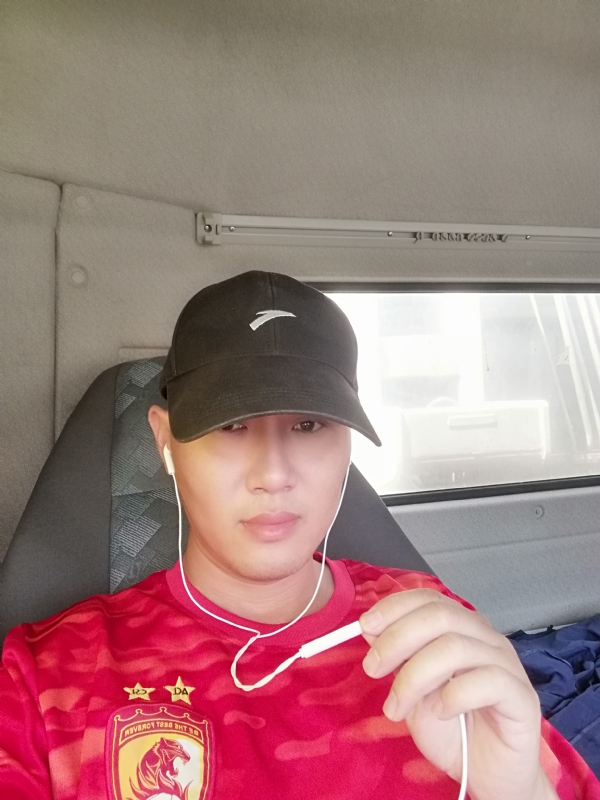 B大叔的第二张照片--南阳相亲服务中心