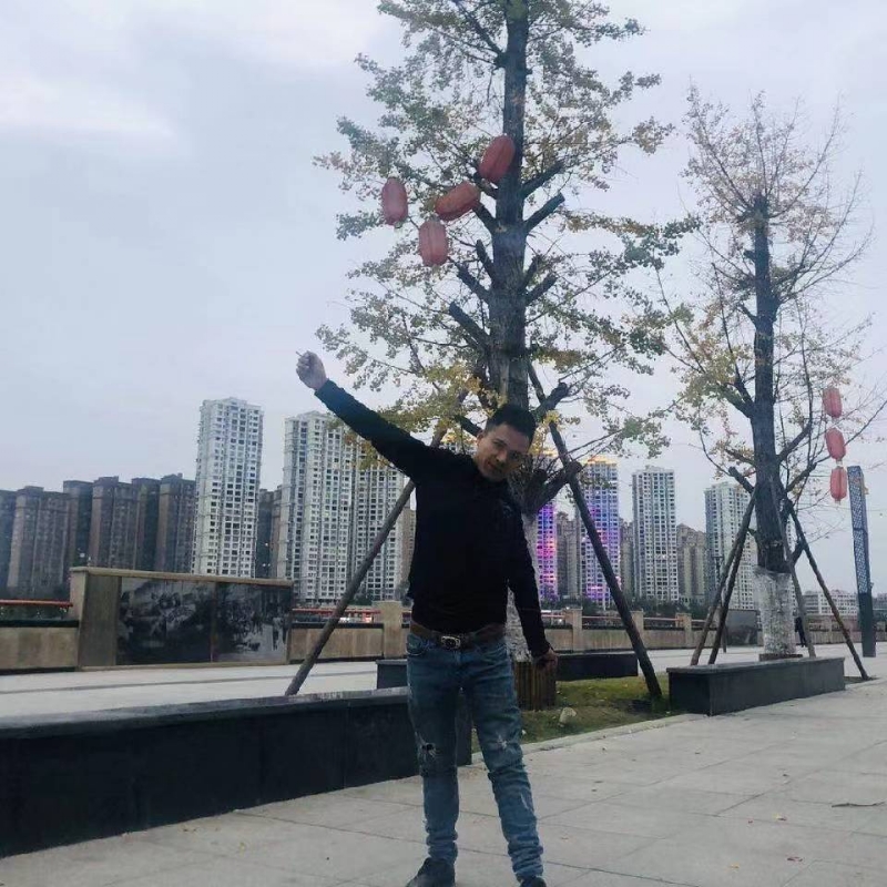 空空的房间的第一张照片--南阳相亲服务中心