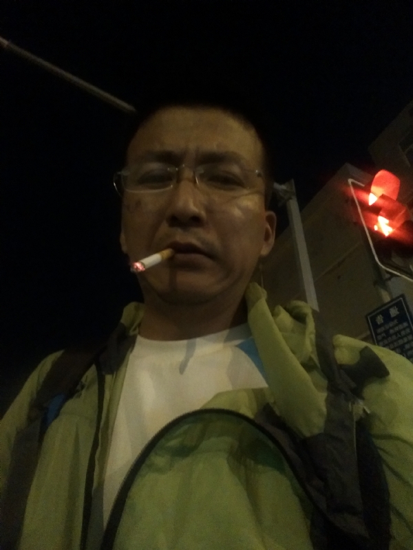 认真的生活的第一张照片--南阳相亲服务中心