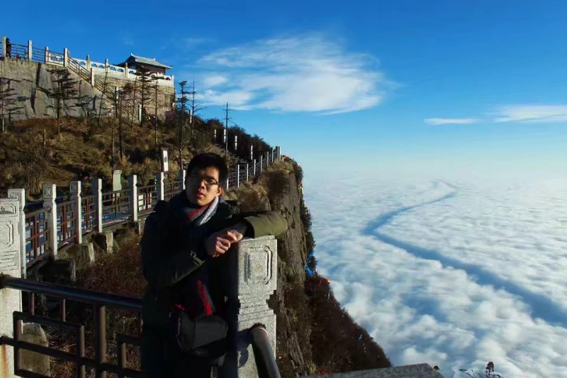 咫尺天涯的第一张照片--南阳相亲服务中心