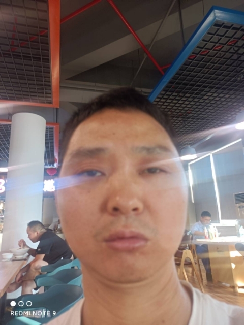 专情、互爱的第二张照片--南阳相亲服务中心