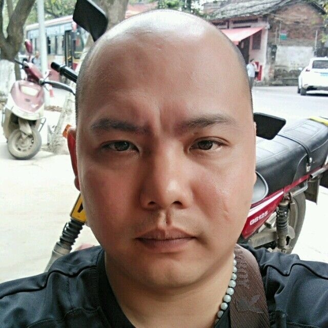 开心就好的第一张照片--南阳相亲服务中心