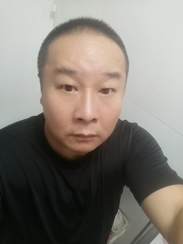 一束光的第一张照片--南阳相亲服务中心