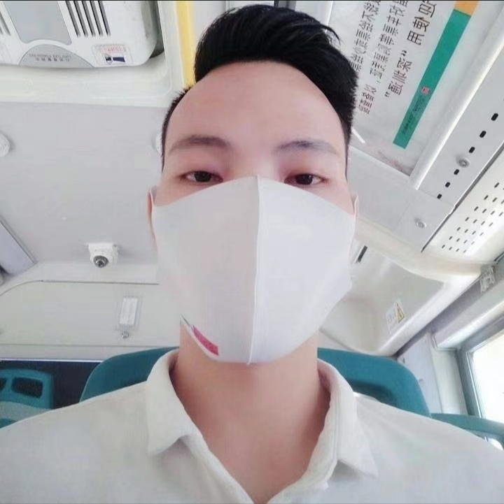 摆渡者的第一张照片--南阳相亲服务中心