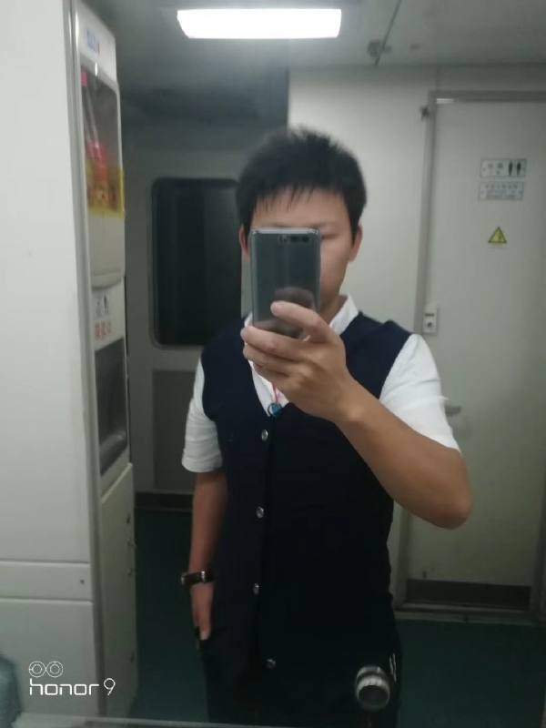 阳光下de幸福的第一张照片--南阳相亲服务中心