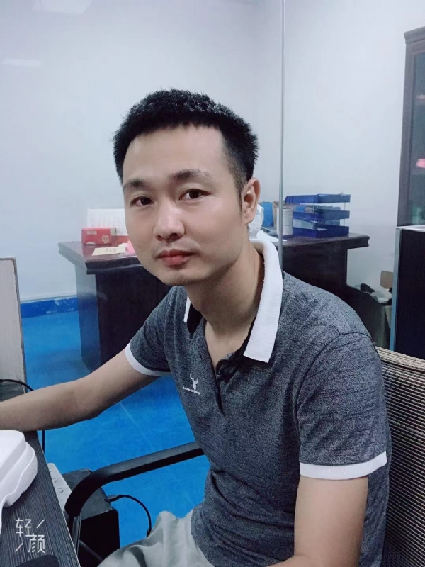 不忘初心的第一张照片--南阳相亲服务中心