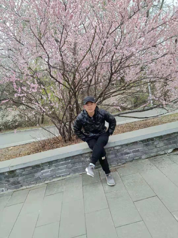 寻找幸福的第一张照片--南阳相亲服务中心