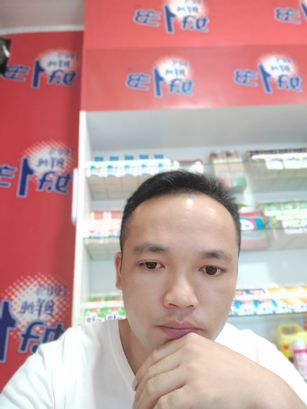 小老弟的第一张照片--南阳相亲服务中心