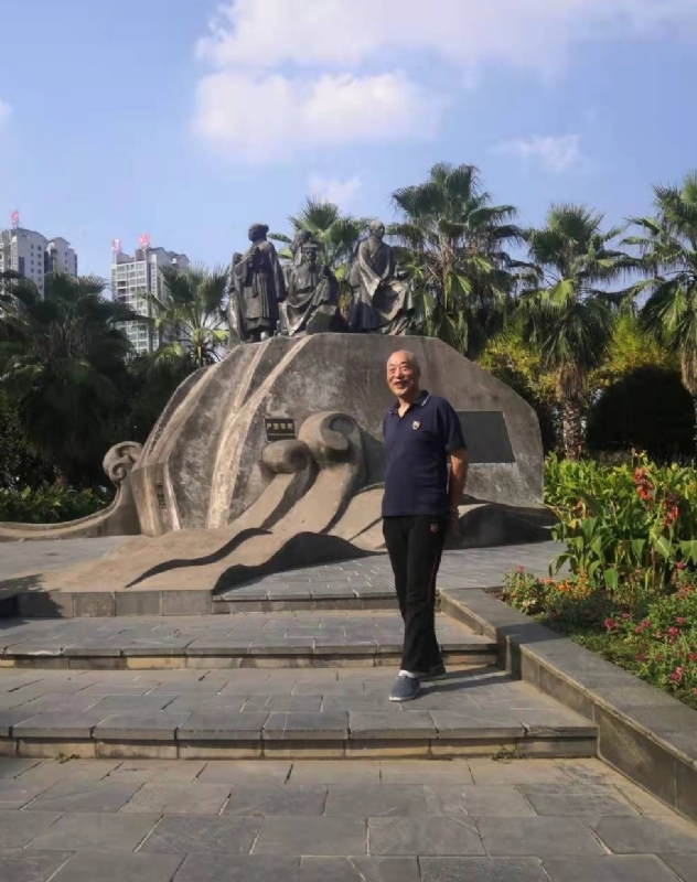 笨笨男的第一张照片--南阳相亲服务中心