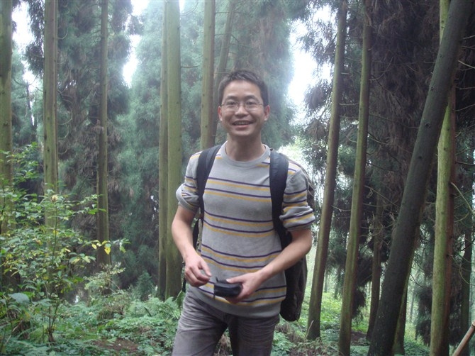 向向向的第一张照片--南阳相亲服务中心