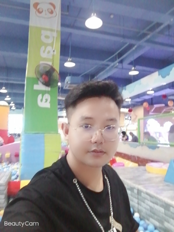 棒哥的第三张照片--南阳相亲服务中心