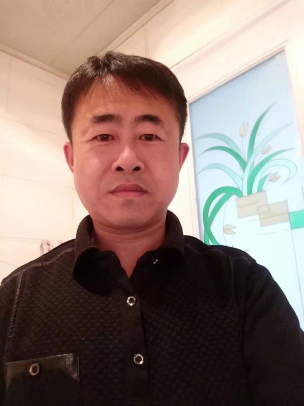 坦率的第一张照片--南阳相亲服务中心