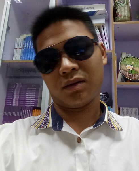 狼行天下的第一张照片--南阳相亲服务中心