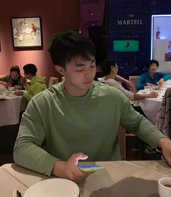 la的第一张照片--南阳相亲服务中心