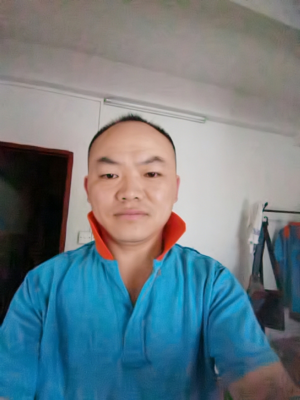 与子携老的第五张照片--南阳相亲服务中心