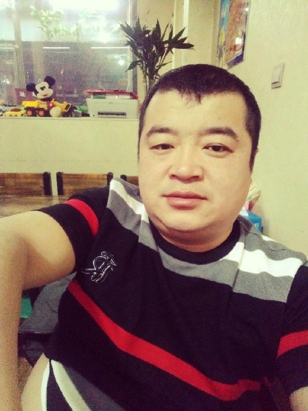 老实人的第一张照片--南阳相亲服务中心