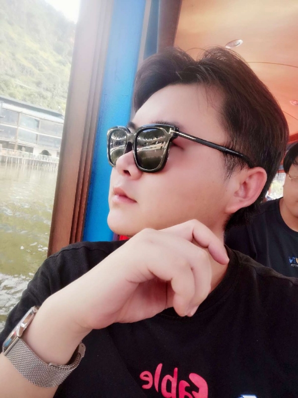 曲生的第三张照片--南阳相亲服务中心