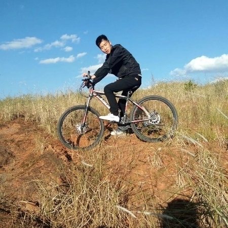 南辞的第一张照片--南阳相亲服务中心