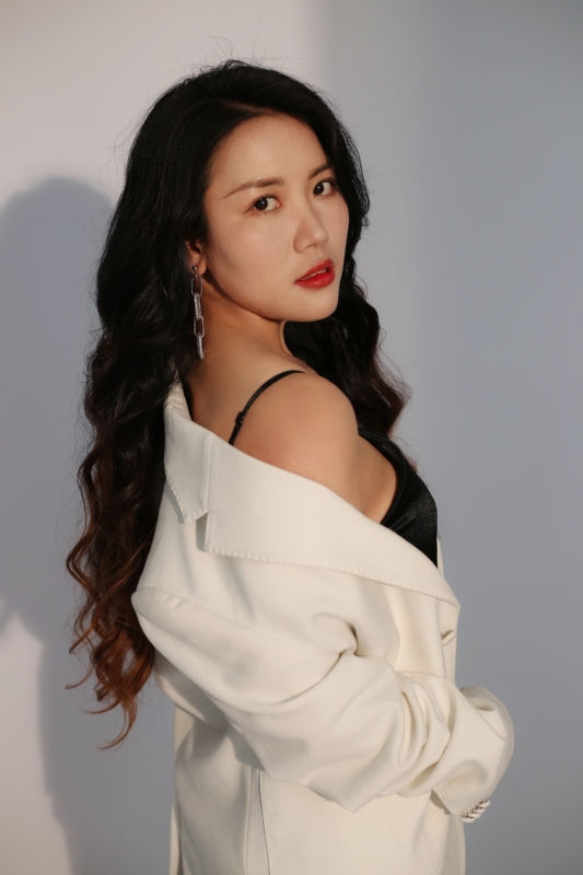 珍妮的第一张照片--南阳相亲服务中心