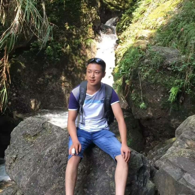 人杰地也灵的第一张照片--南阳相亲服务中心