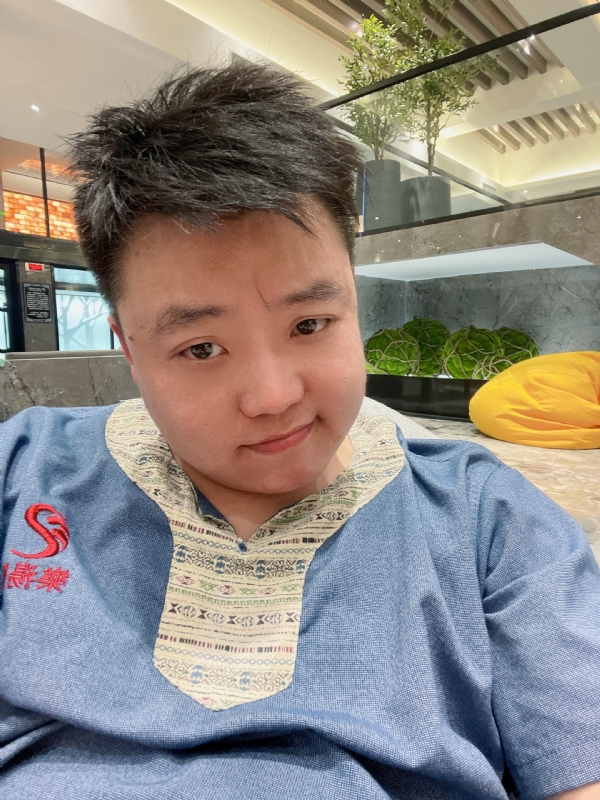 小恶魔的第一张照片--南阳相亲服务中心