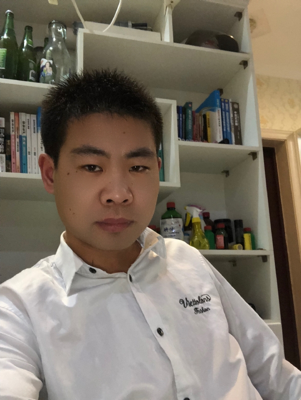 取经年的第二张照片--南阳相亲服务中心