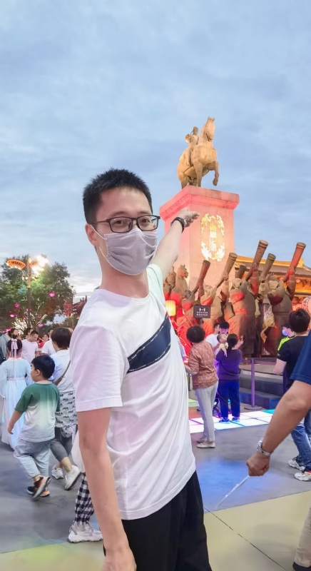 一休哥的第二张照片--南阳相亲服务中心