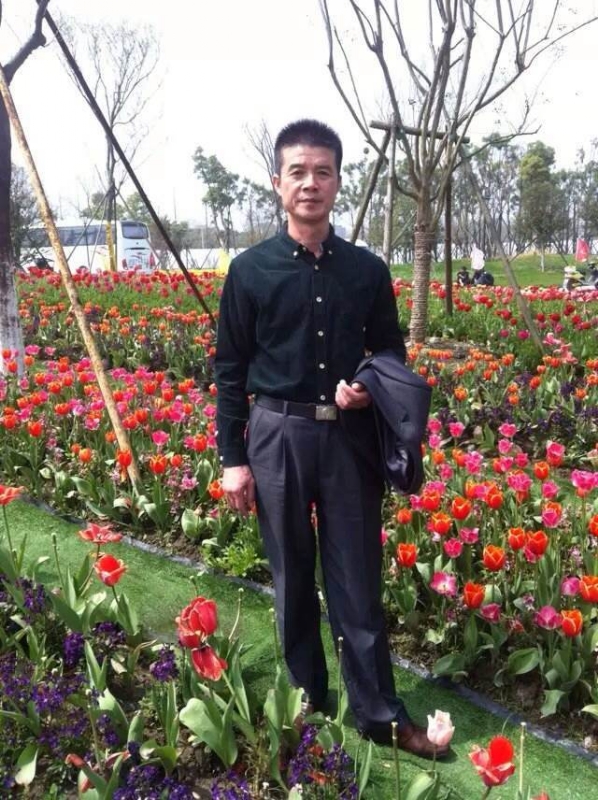 蓝天的第一张照片--南阳相亲服务中心