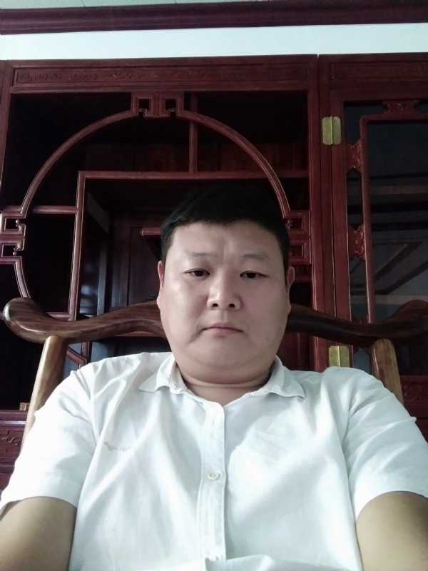 狼图腾的第一张照片--南阳相亲服务中心