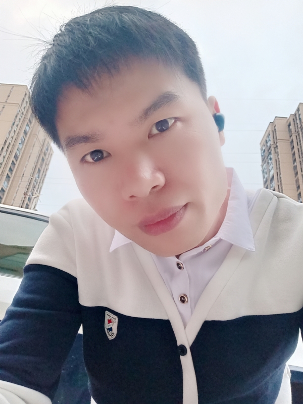 雨霁月清风的第一张照片--南阳相亲服务中心