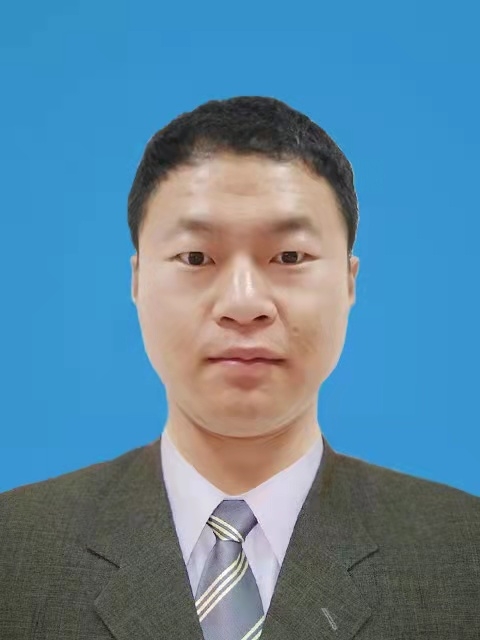 雨哥的第一张照片--南阳相亲服务中心