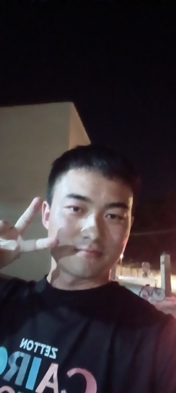 逆光的第三张照片--南阳相亲服务中心