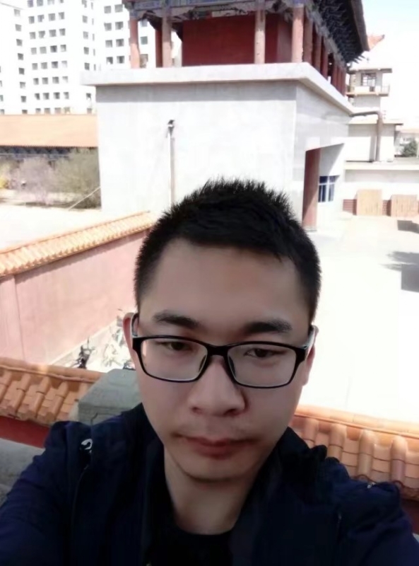 龙在天的第一张照片--南阳相亲服务中心