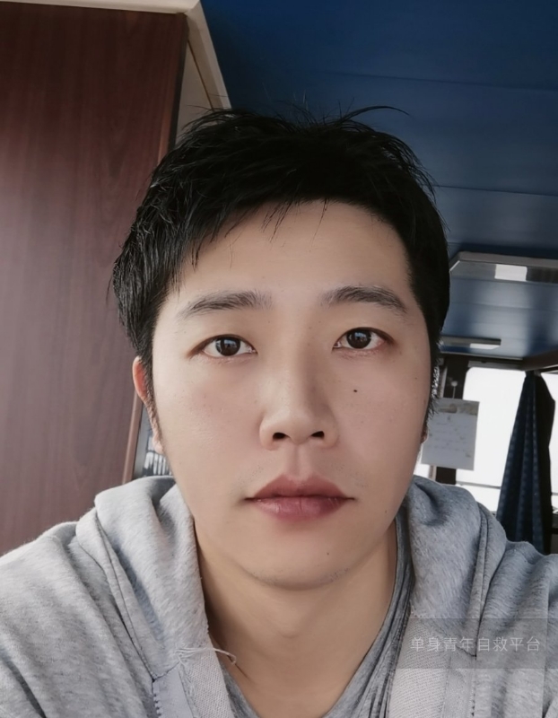 不太帅的男人的第二张照片--南阳相亲服务中心