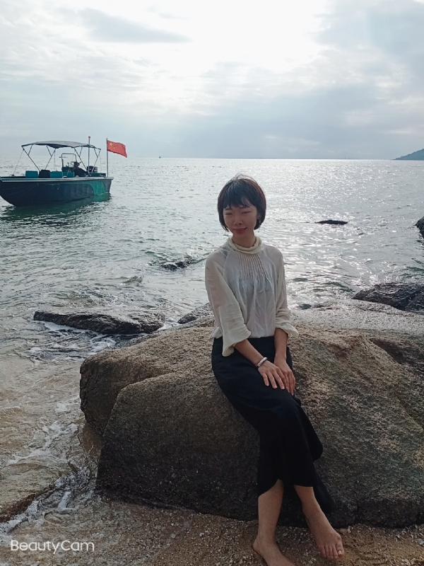 悠悠南山下的第二张照片--南阳相亲服务中心