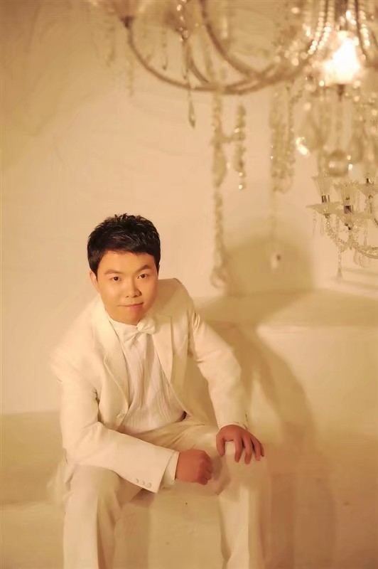 龙樱花的第一张照片--南阳相亲服务中心