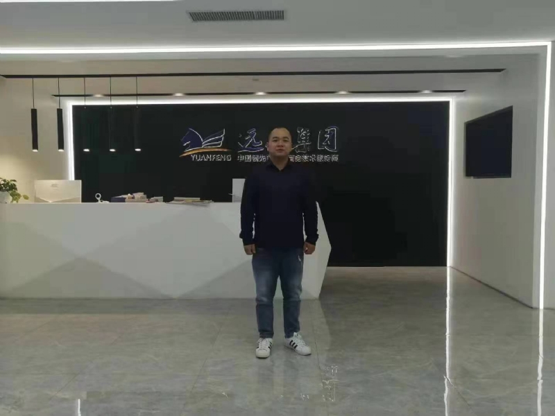 远去的雄鹰的第一张照片--南阳相亲服务中心