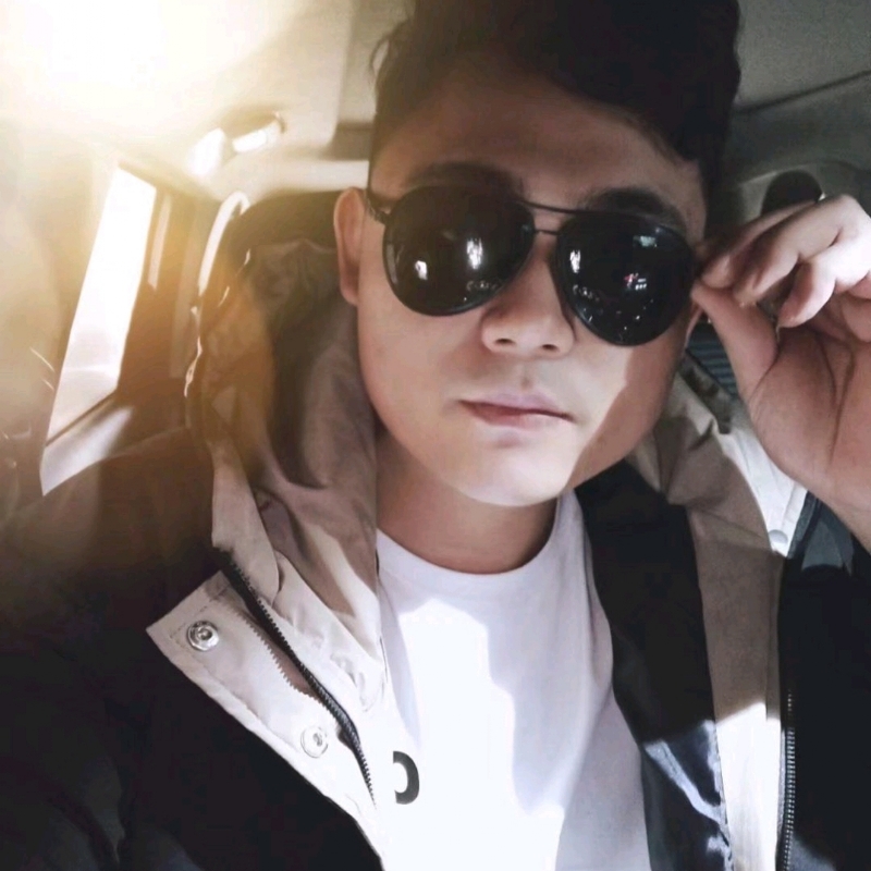 高大威武的第三张照片--南阳相亲服务中心