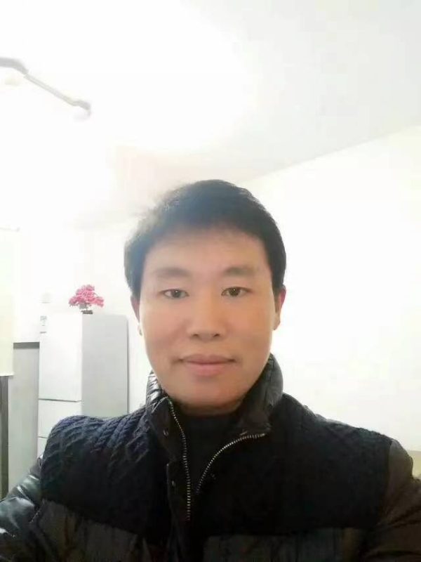 擎天柱的第二张照片--南阳相亲服务中心