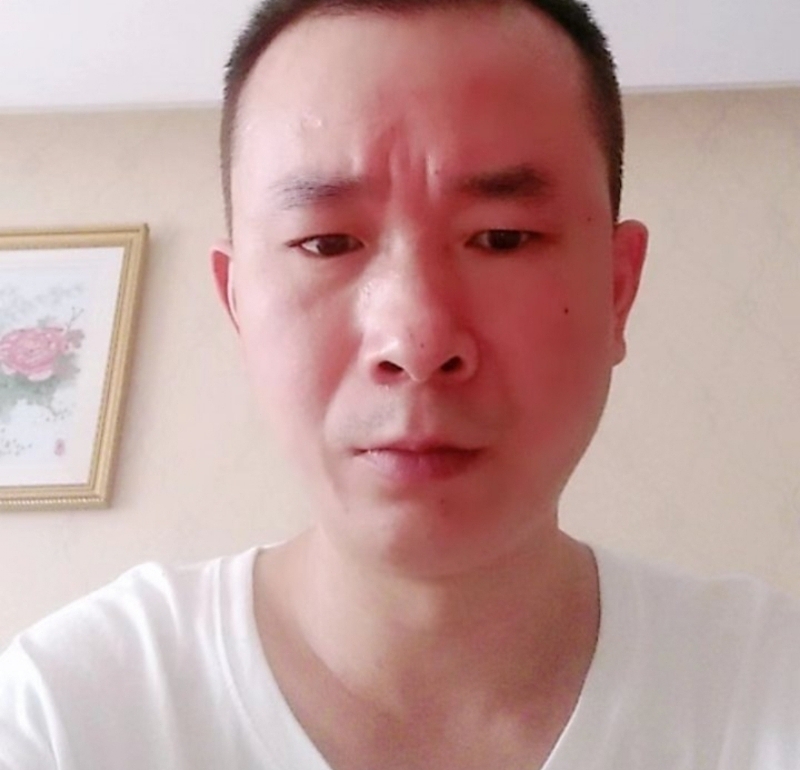 自由飞翔的第一张照片--南阳相亲服务中心