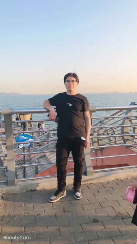 陆迅的第二张照片--南阳相亲服务中心