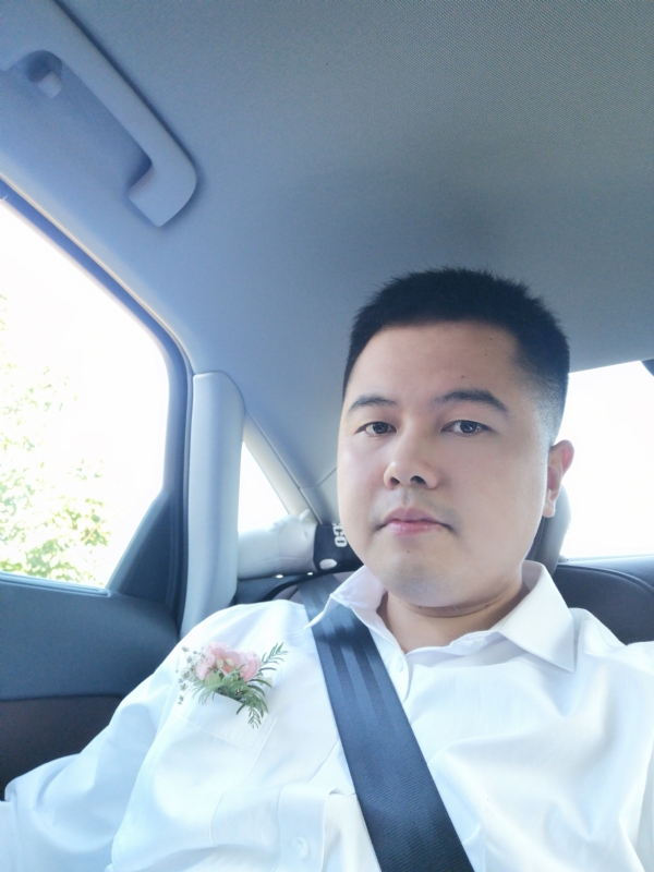 小阿郎的第一张照片--南阳相亲服务中心